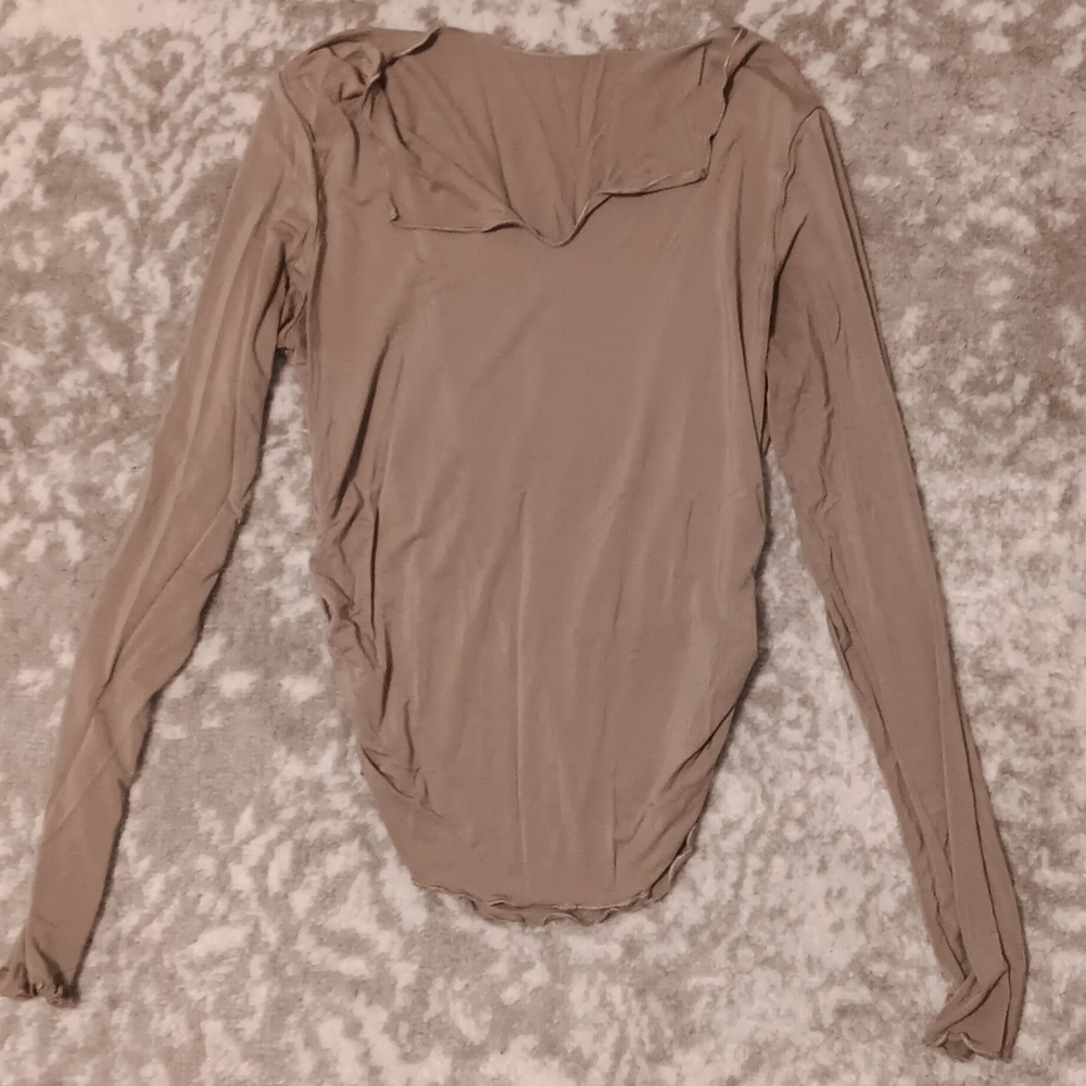 Sweaters,long sleeve medium - Picture 12 of 15